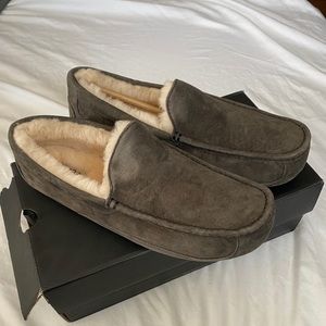 Ugg Ascot Slippers